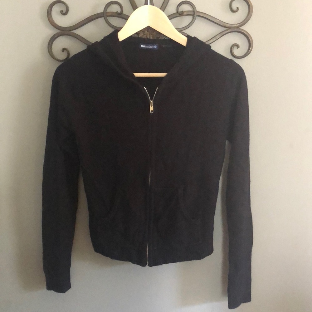 Black hoodie sweater